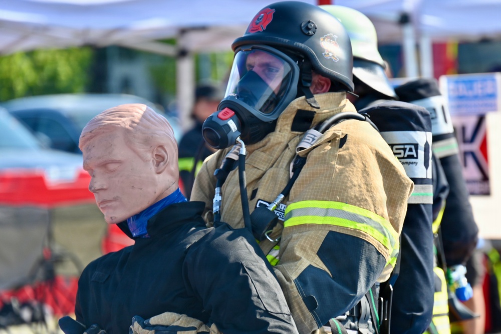 USAG Stuttgart hosts fourth annual Firefighter Combat Challenge