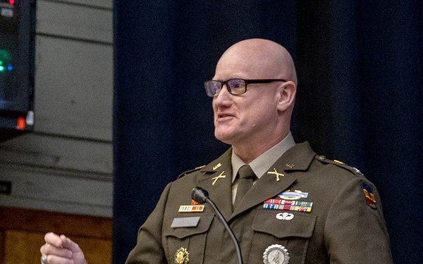 Illinois Army National Guard Officer Candidate School Graduates 22 Leaders