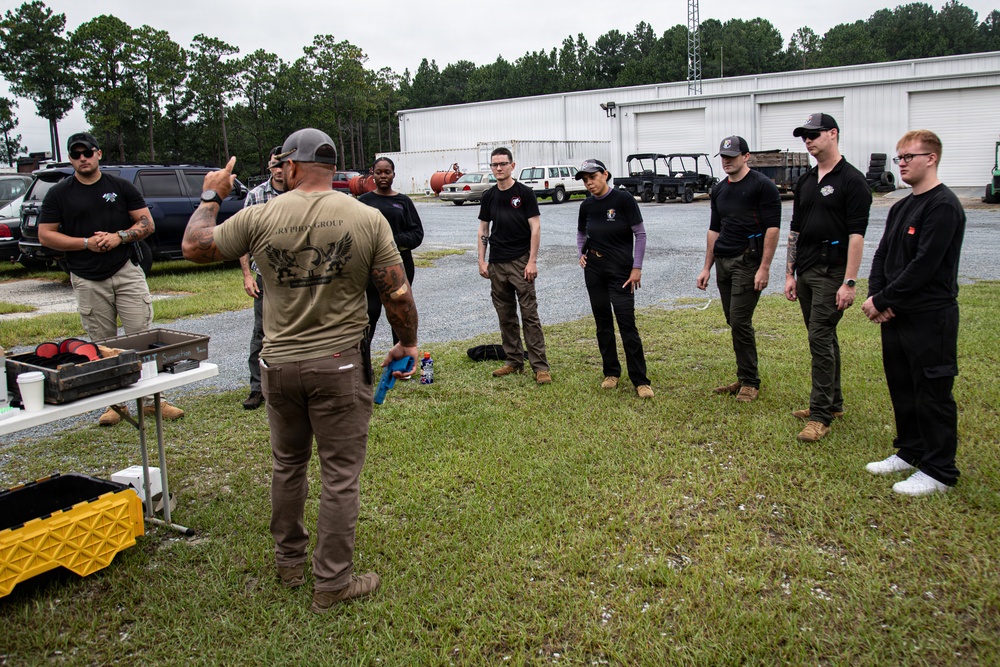 3rd Special Forces Group (Airborne) UMT conducts asset protective operations program