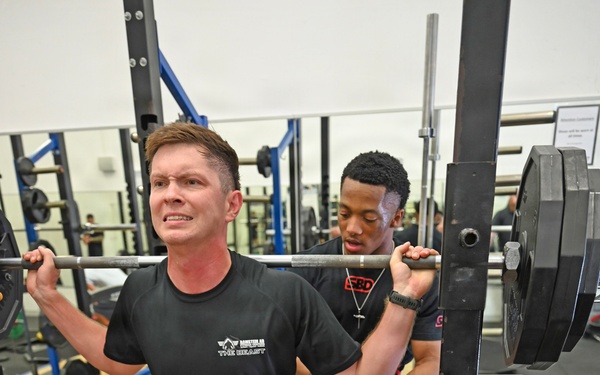 Powerlifting racks up at Ramstein