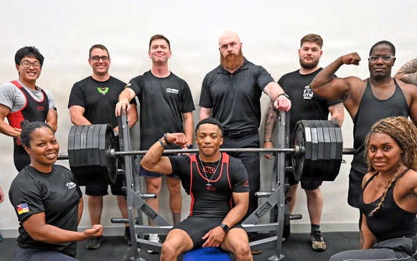 Powerlifting racks up at Ramstein