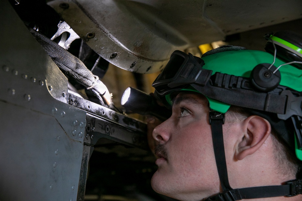 U.S. Marines Conduct Corrective Maintenance on MV-22B Osprey