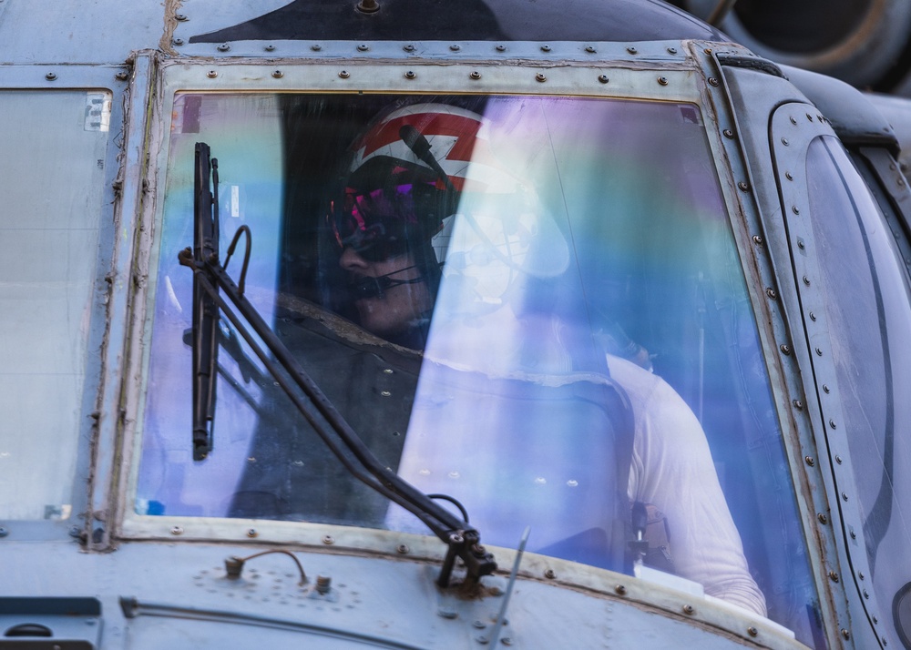 Flight Operations Aboard USS Ross (DDG 71)