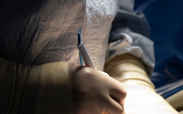 Surgical Operation performed aboard USS Makin Island