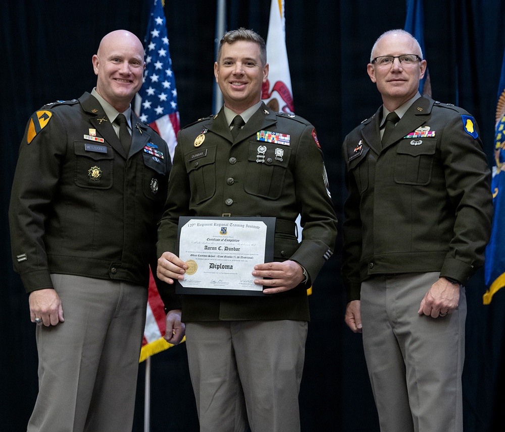Illinois Army National Guard Officer Candidate School Graduates 22 Leaders