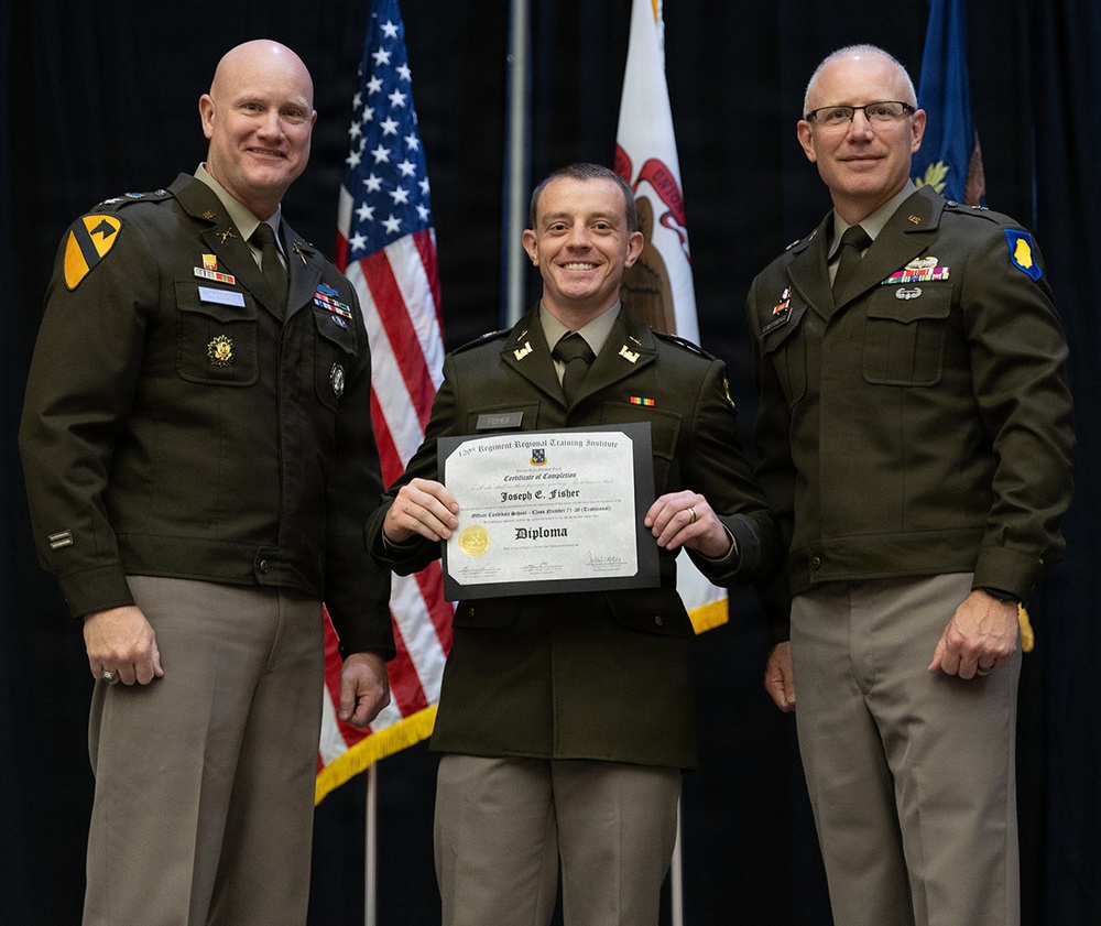 Illinois Army National Guard Officer Candidate School Graduates 22 Leaders