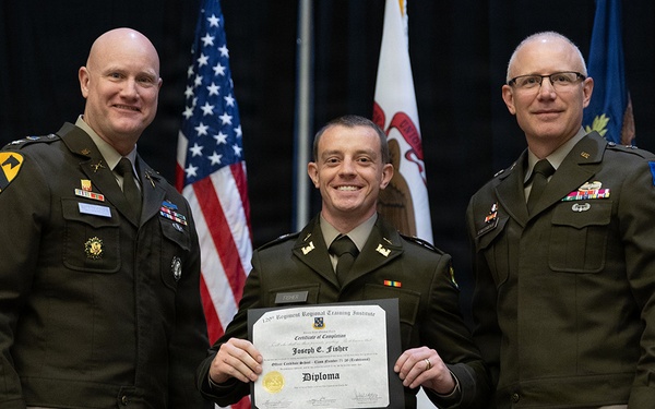 Illinois Army National Guard Officer Candidate School Graduates 22 Leaders