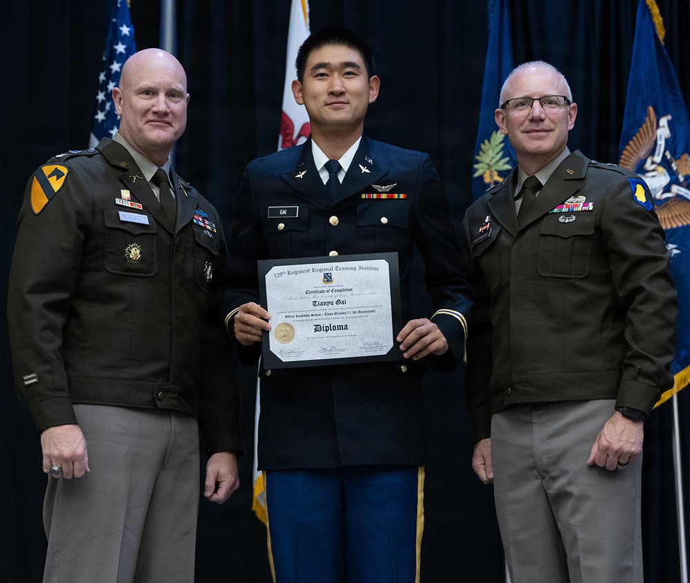 Illinois Army National Guard Officer Candidate School Graduates 22 Leaders