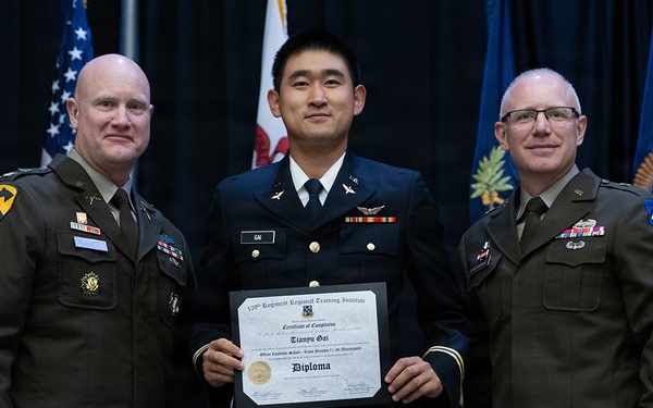 Illinois Army National Guard Officer Candidate School Graduates 22 Leaders