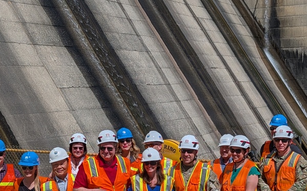 USACE, USBR leaders tour Folsom Dam facility