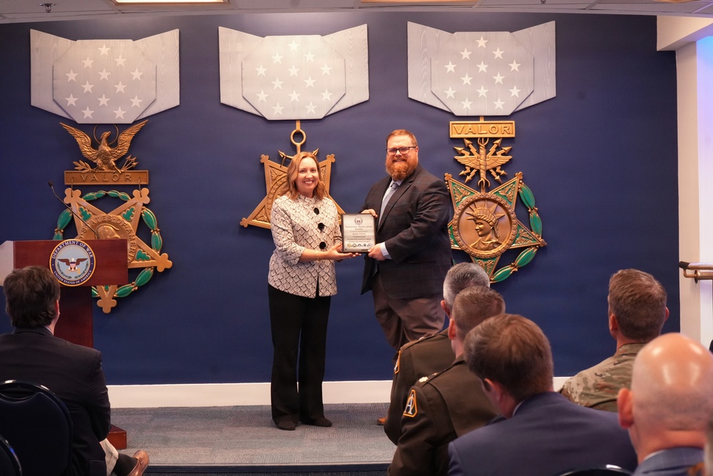 DoW ManTech Honors Outstanding Personnel on its 70th Anniversary