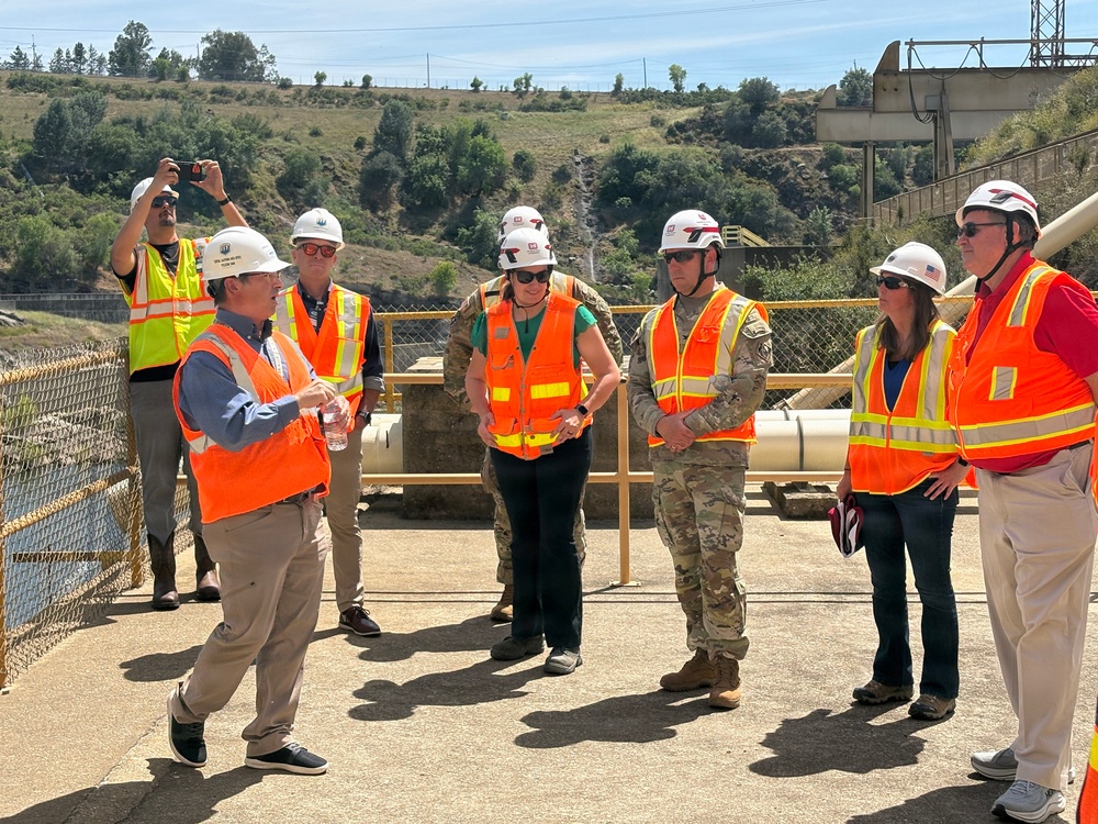 USACE, USBR leaders tour Folsom Dam facility