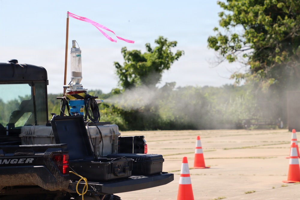 Warfighters Assess Emerging Biodefense Tech at DEVCOM CBC