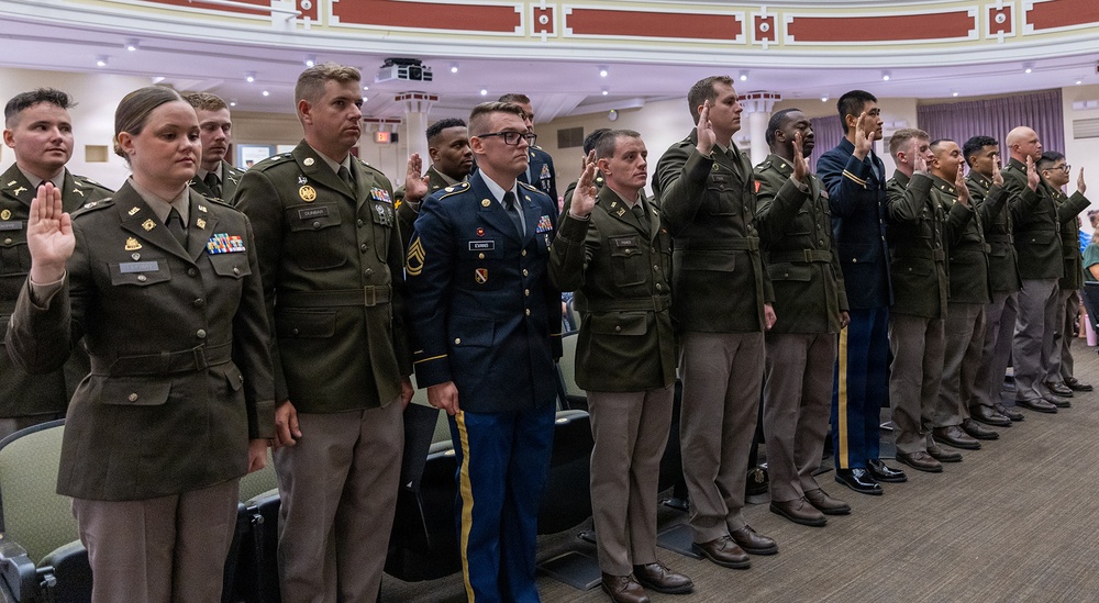Illinois Army National Guard Officer Candidate School Graduates 22 Leaders