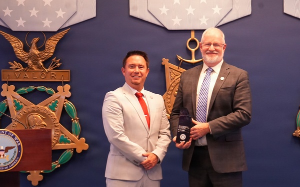 DoW ManTech Honors Outstanding Personnel on its 70th Anniversary