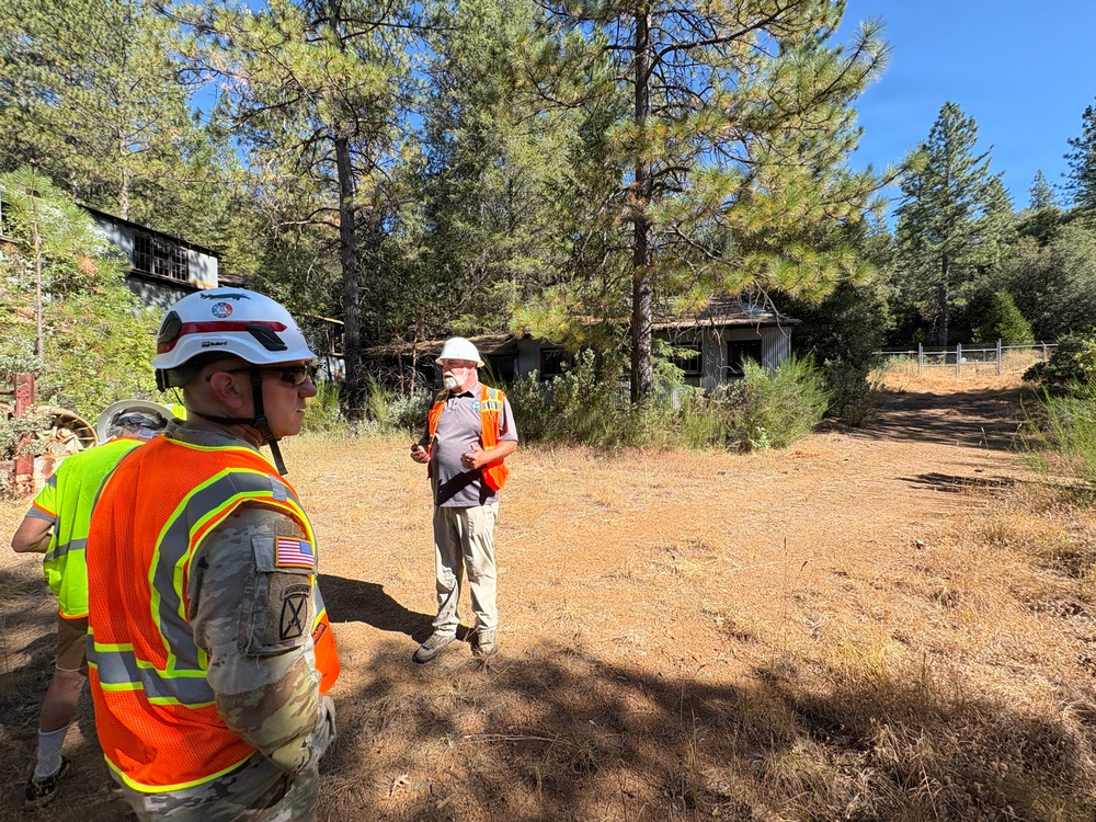 Sacramento District Commander tours Lava Cap Mine remediation project