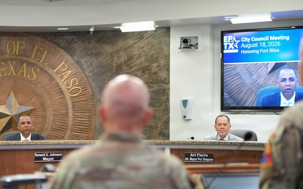 El Paso Mayor expresses gratitude to 1st Armored Division leadership