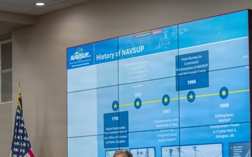 NAVSUP Commander Speaks at Town Hall Meeting