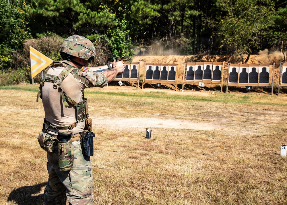 Competitors Take on Pistol 4 Stage During Machine Gun Championship