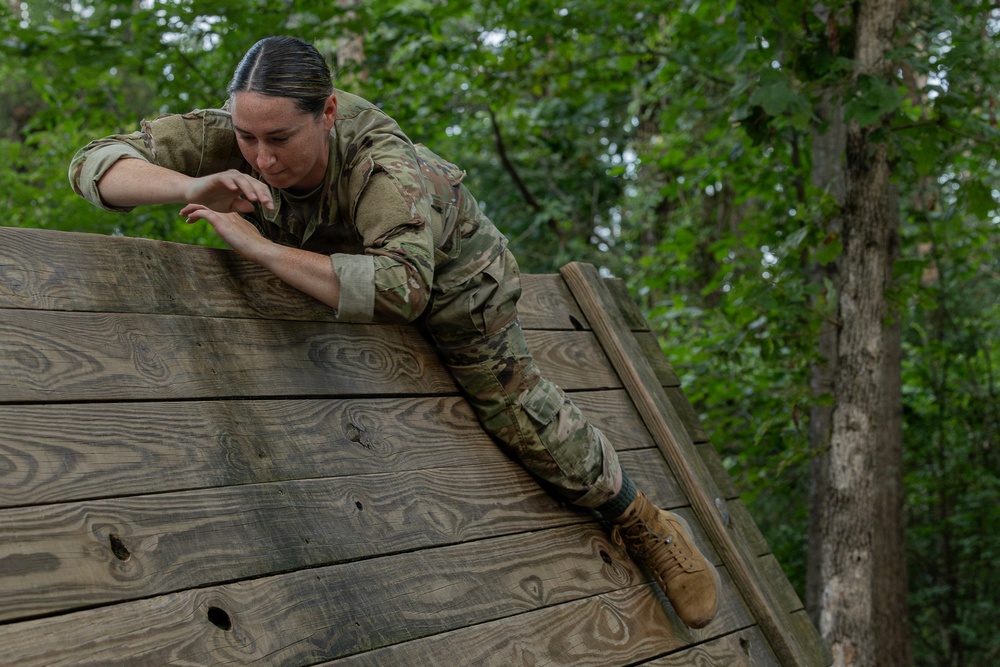 8th Regiment, Advanced Camp, Confidence Course | CST 2026