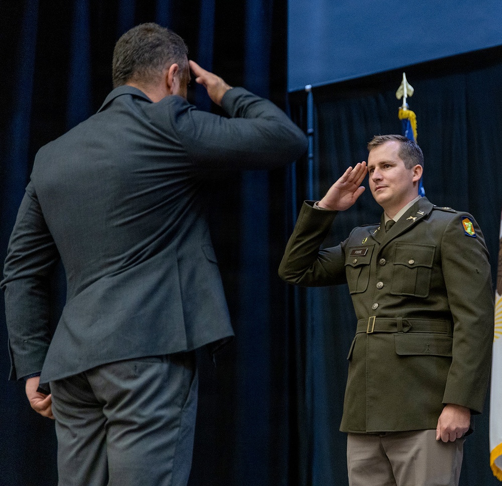 Illinois Army National Guard Officer Candidate School Graduates 22 Leaders