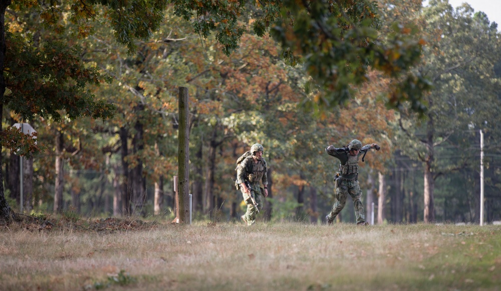 Competitors Open Machine Gun Championship with 10m Match