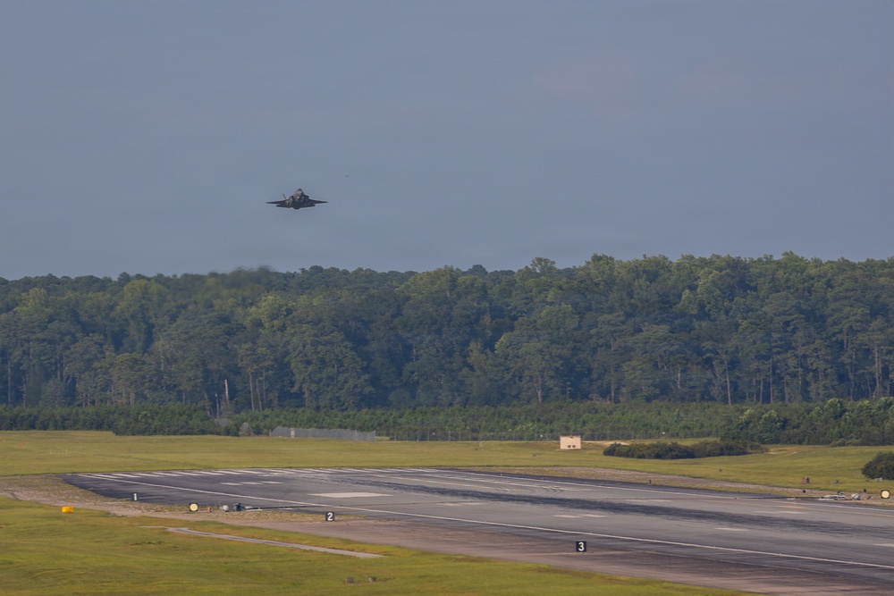 VMFA-231 receives new F-35B Lightning II aircraft