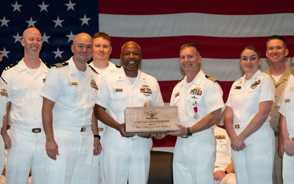 Naval Support Activity Charleston holds change of command ceremony