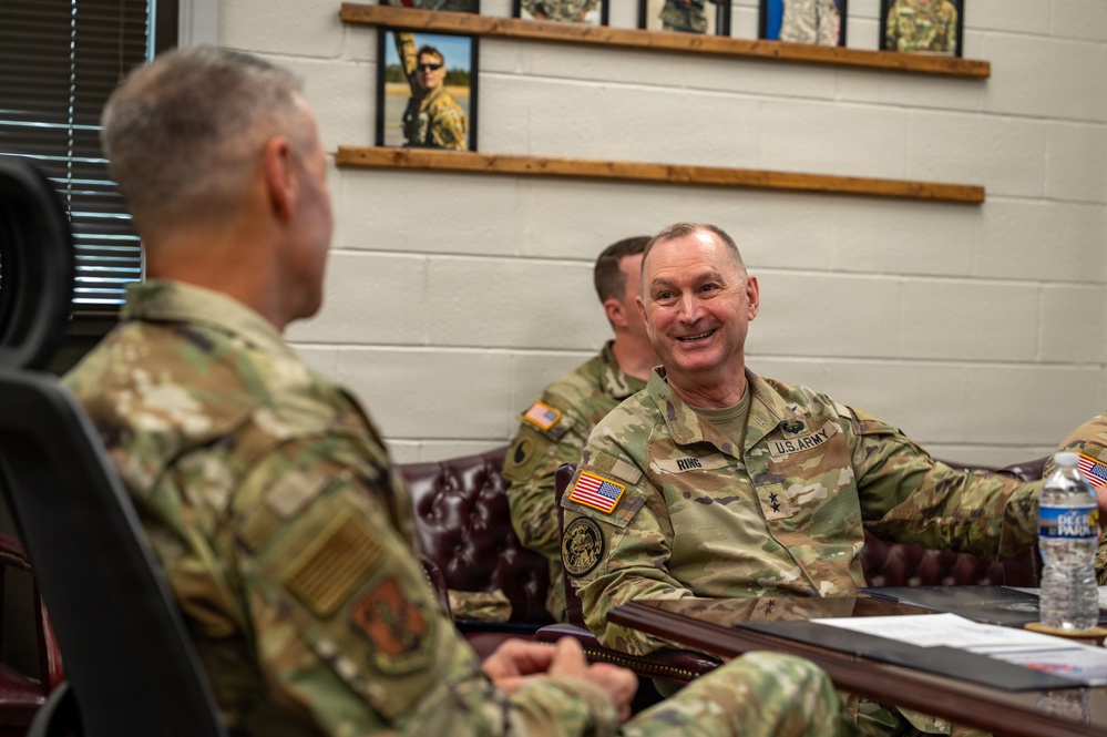 Nordhaus visits Virginia National Guardsmen