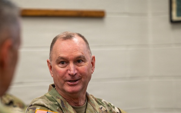 Nordhaus visits Virginia National Guardsmen