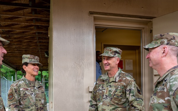 Nordhaus visits Virginia National Guardsmen