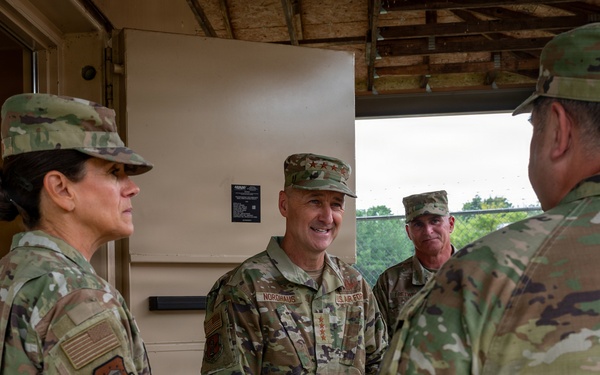 Nordhaus visits Virginia National Guardsmen