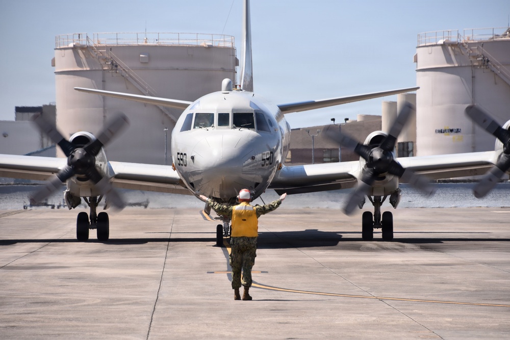 NAS Jacksonville Commanding Officer Capt. Brian Weiss flew his last flights in the MH-60R and the P-3C Orion