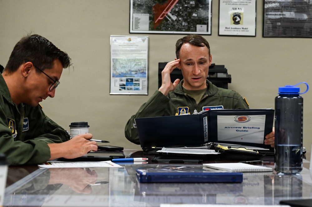 Air Force Reserve Hurricane Hunters