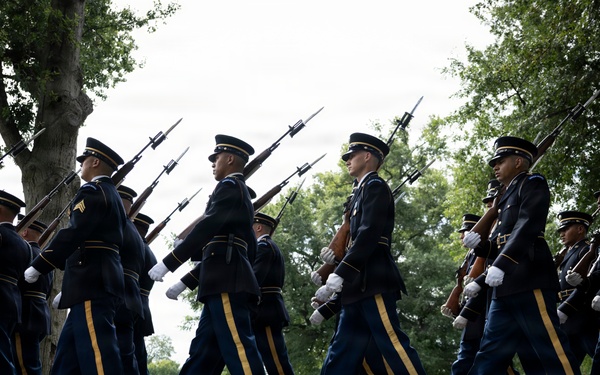 Full Military Funeral Honors with Escort are Conducted for U.S. Army Gen. David Maddox in Section 34