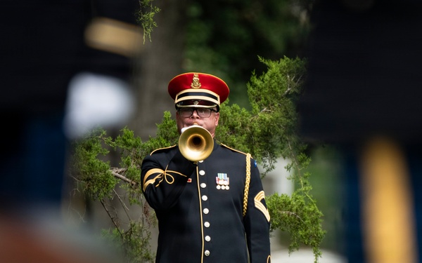 Full Military Funeral Honors with Escort are Conducted for U.S. Army Gen. David Maddox in Section 34