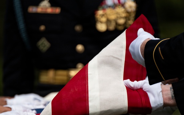 Full Military Funeral Honors with Escort are Conducted for U.S. Army Gen. David Maddox in Section 34
