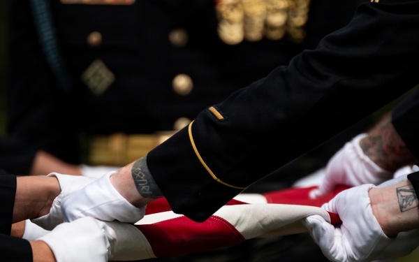 Full Military Funeral Honors with Escort are Conducted for U.S. Army Gen. David Maddox in Section 34