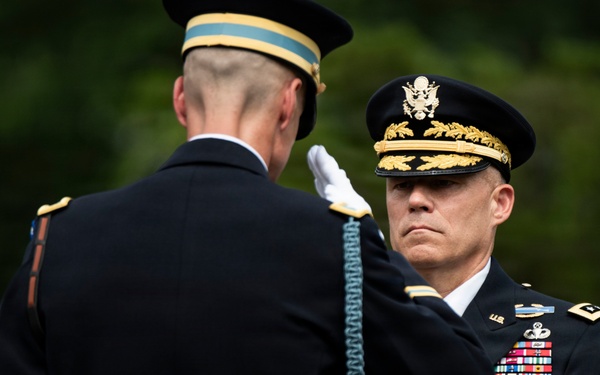 Full Military Funeral Honors with Escort are Conducted for U.S. Army Gen. David Maddox in Section 34