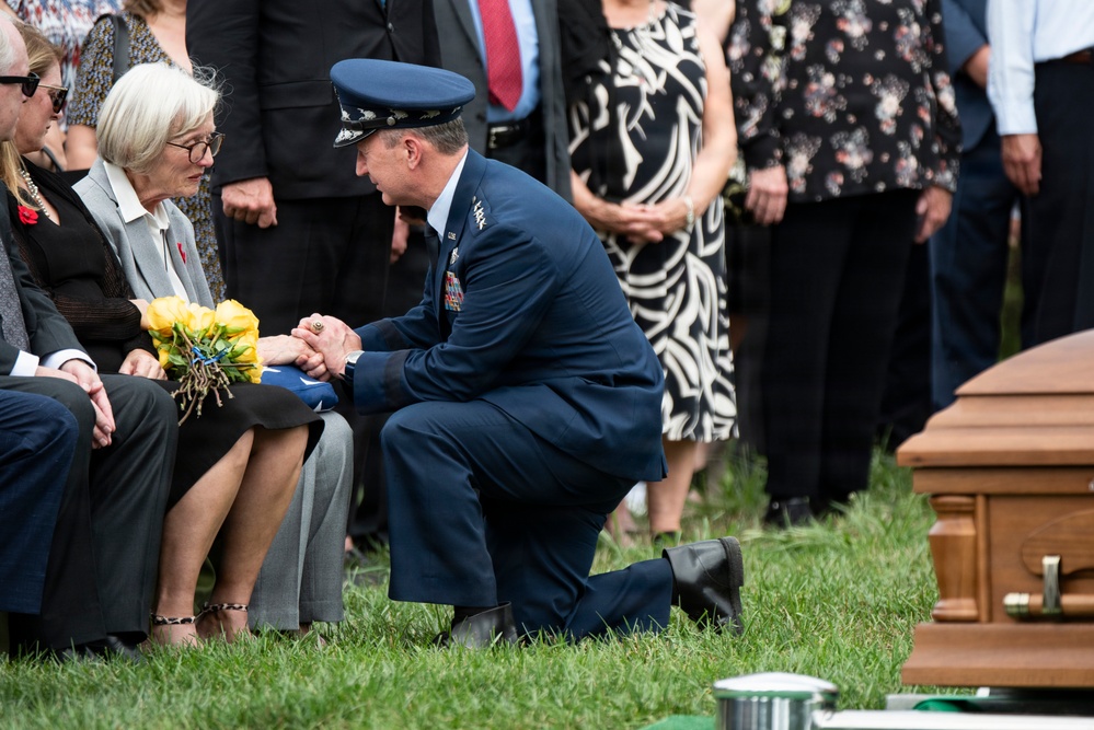 Full Military Funeral Honors with Escort are Conducted for U.S. Army Gen. David Maddox in Section 34