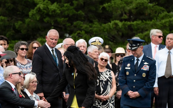 Full Military Funeral Honors with Escort are Conducted for U.S. Army Gen. David Maddox in Section 34