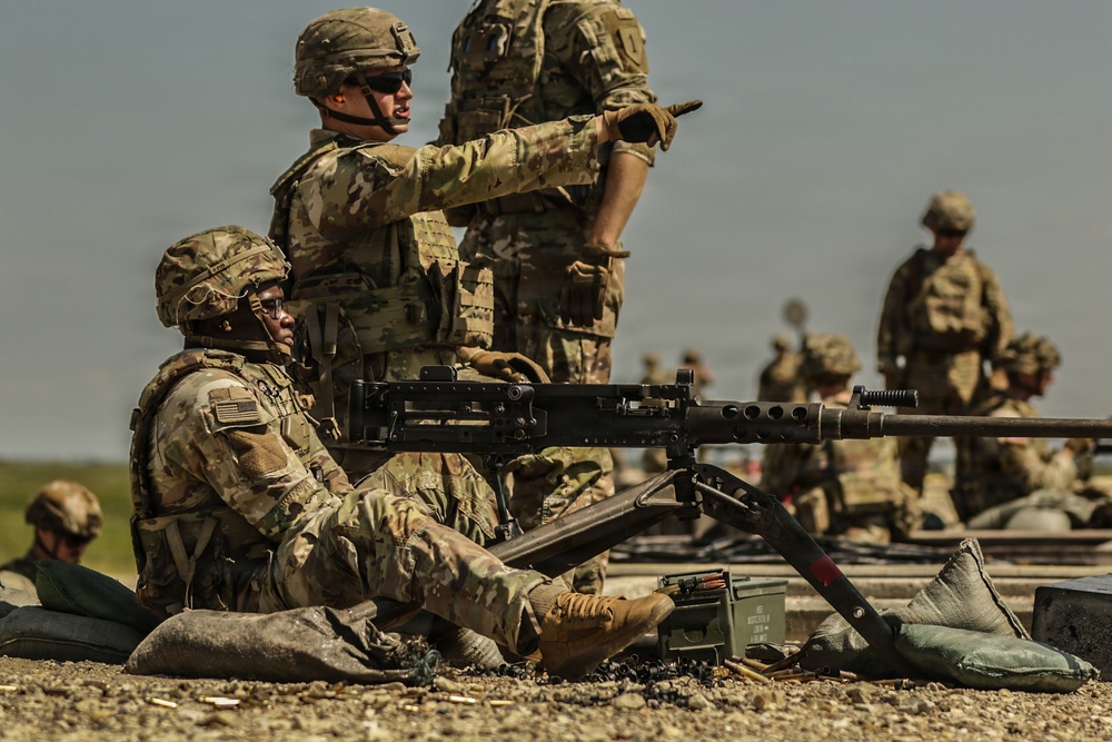 977th Military Police Company conducts weapons qualification