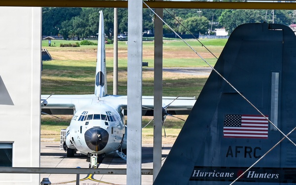 Air Force Reserve Hurricane Hunters