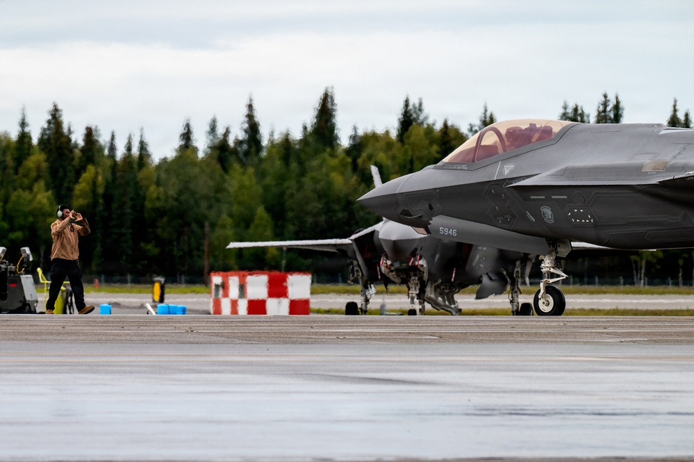 13th Fighter Squadron marks first RED FLAG-Alaska with new F-35s