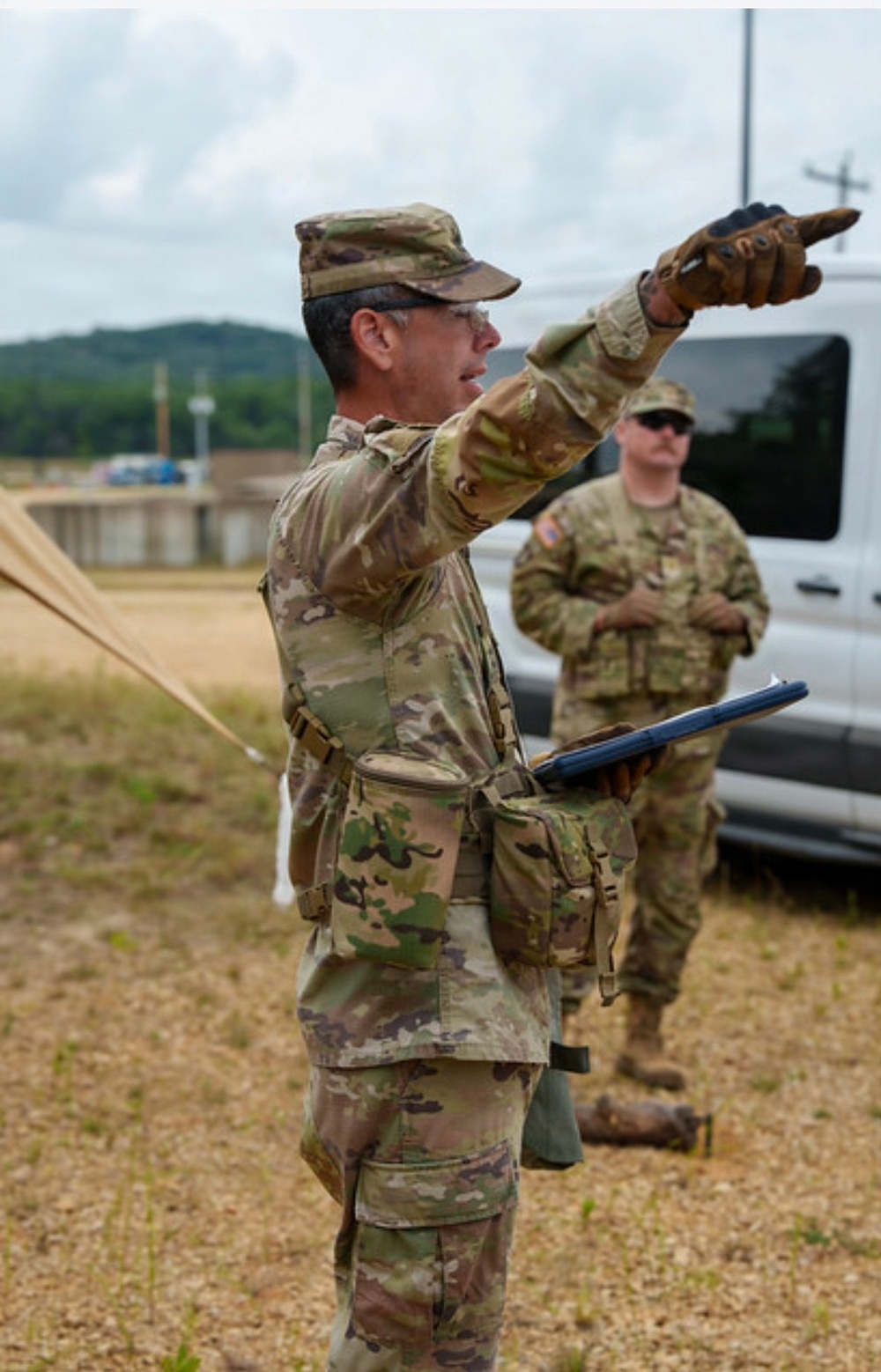 OC/T Directs Soldiers during CBRNE Class