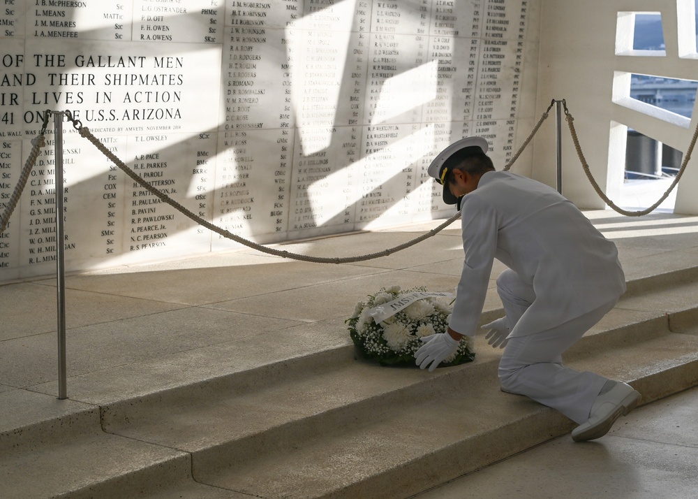 JS Chokai pays respects on board the USS Arizona Memorial