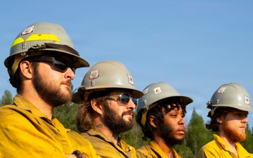 U.S. Army Soldiers from 7th Infantry Division activated as wildland firefighters on the Modrite Fire