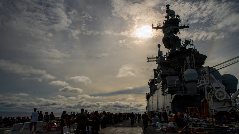 U.S. Marines, Sailors participate in steel beach picnic