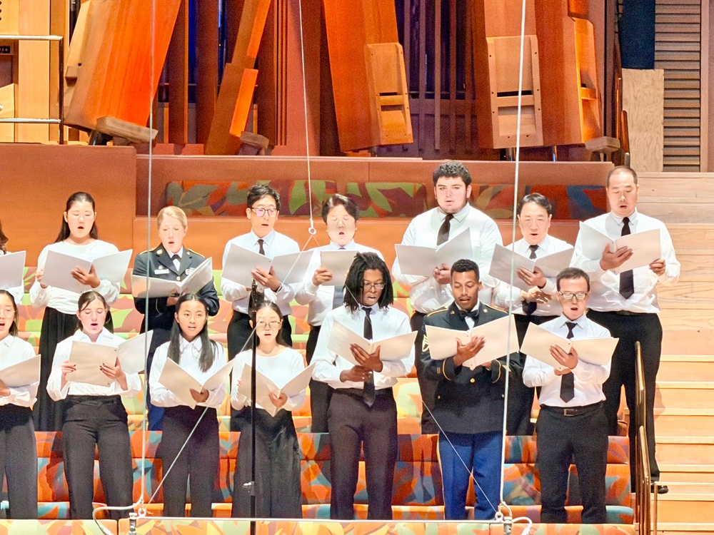 Army Reserve Musicians Take the Stage at Walt Disney Concert Hall