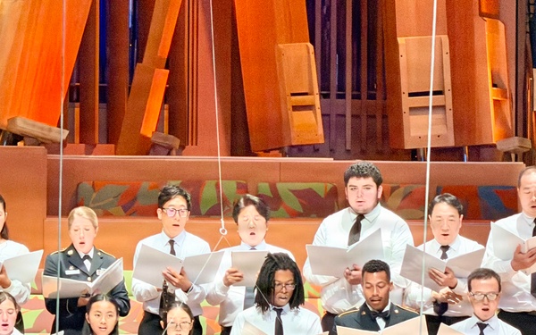 Army Reserve Musicians Take the Stage at Walt Disney Concert Hall